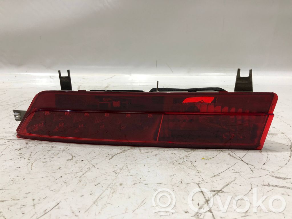 Tailgate rear/tail lights   6911796,8379690