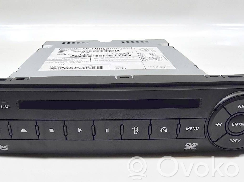 Chrysler Town & Country V Unidad delantera de radio/CD/DVD/GPS 