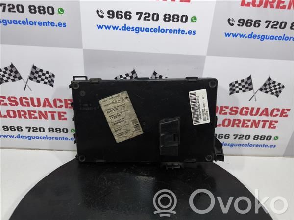 Autres unités de commande / modules   8200207135