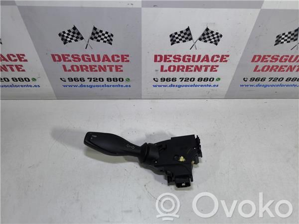 Commodo de clignotant   8A6T13335