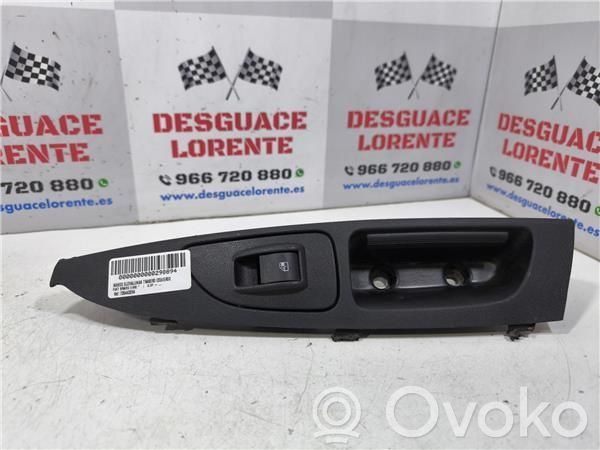 Tailgate sensor   735443289