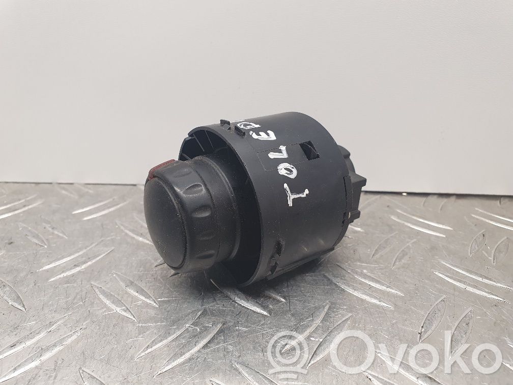 Seat Altea XL Interrupteur d’éclairage 