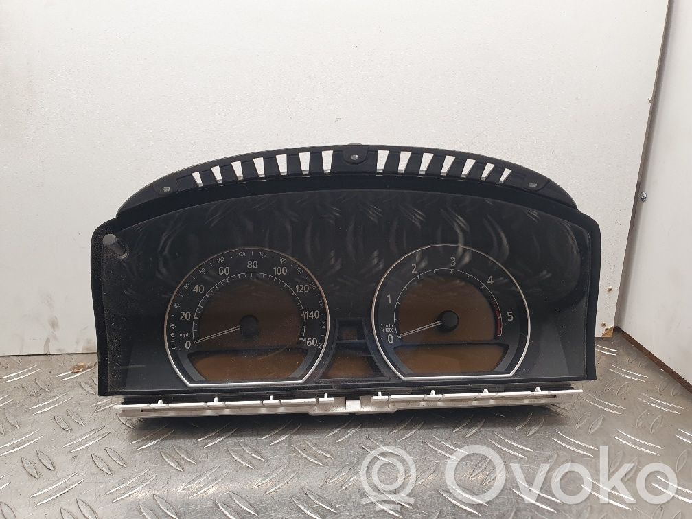 BMW 7 E65 E66 Nopeusmittari (mittaristo) 