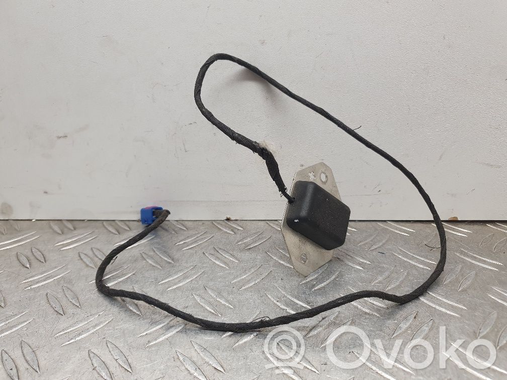 Chrysler 300 - 300C Antenna control unit 