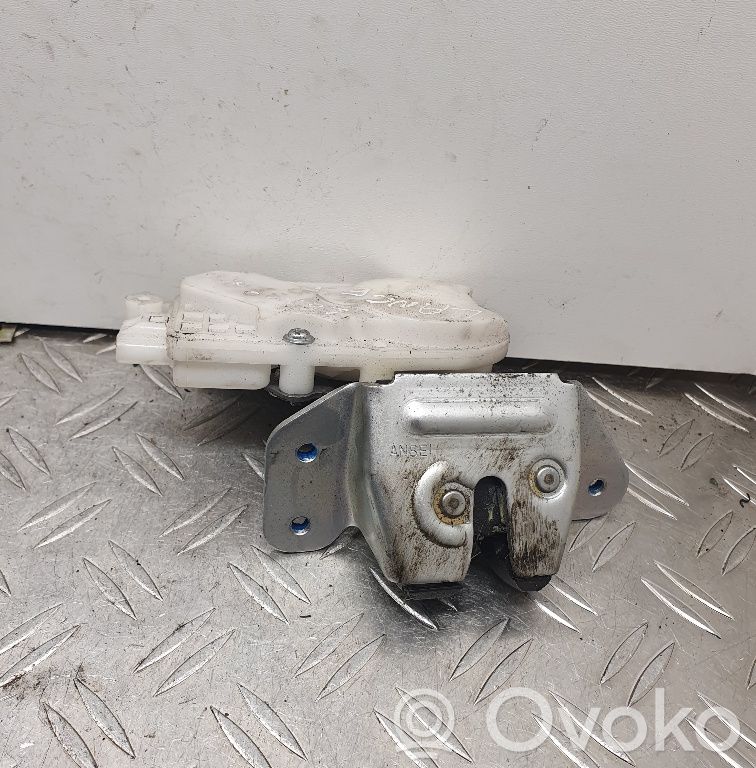 Tailgate/trunk/boot lock/catch/latch