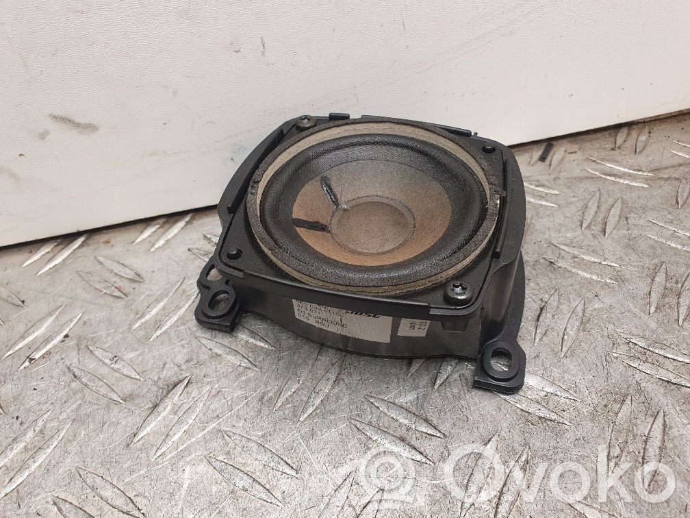 Audi A8 S8 D3 4E Rear door speaker 