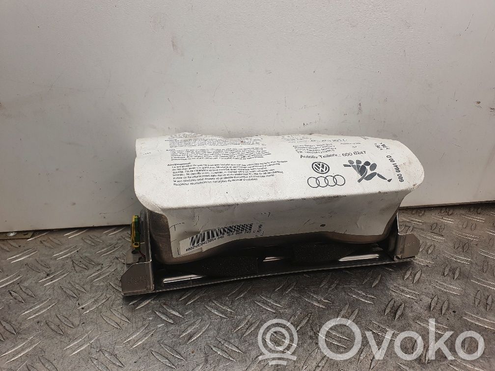 Audi A8 S8 D3 4E Passenger airbag 
