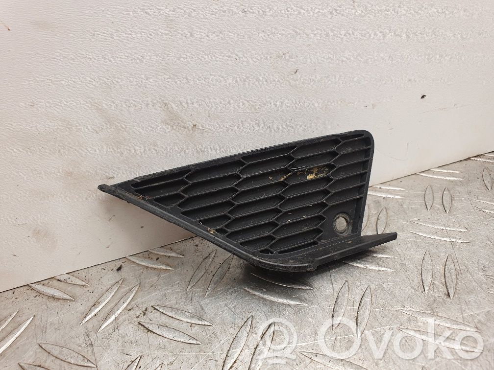Citroen C5 Front fog light trim/grill 
