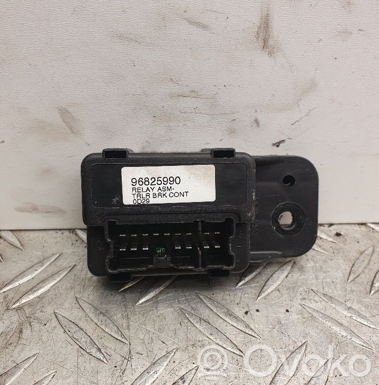 Chevrolet Captiva Citu veidu vadības bloki / moduļi 