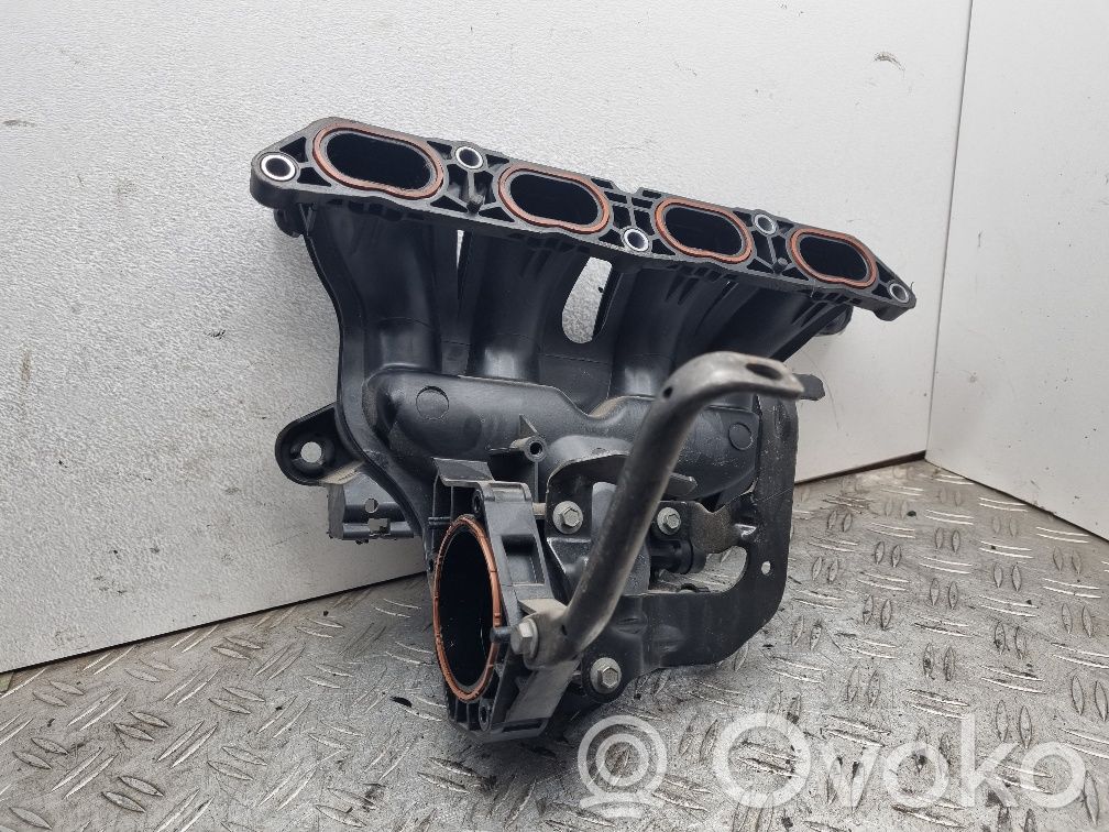 BMW 1 F20 F21 Intake manifold 