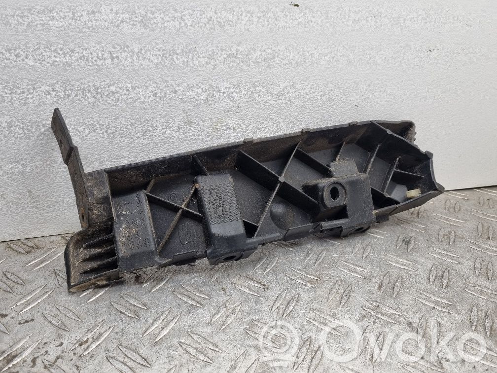 Seat Leon (1P) Rear bumper mounting bracket 