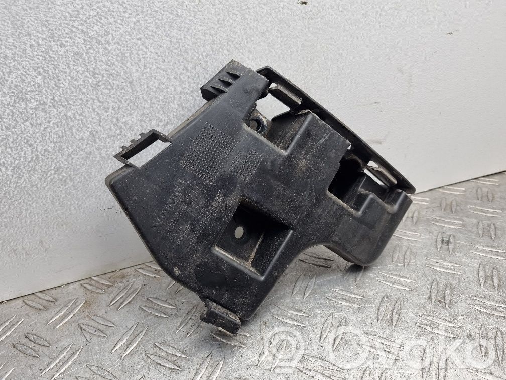 Volvo V60 Rear bumper mounting bracket 