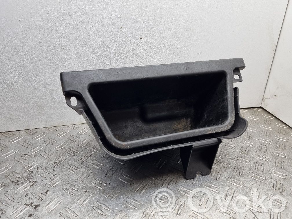 BMW X5 E70 Daiktadėžė bagažinėje 
