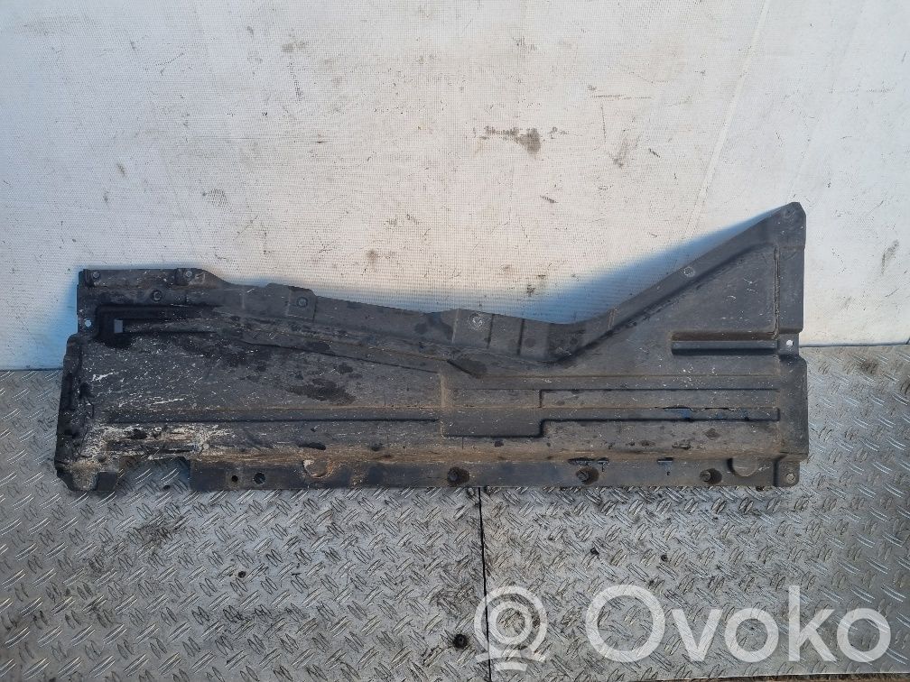 BMW X5 E70 Priekinės važiuoklės dugno apsauga 