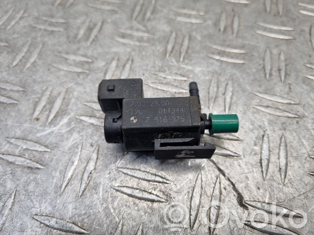 BMW 7 E65 E66 Solenoidinis vožtuvas 