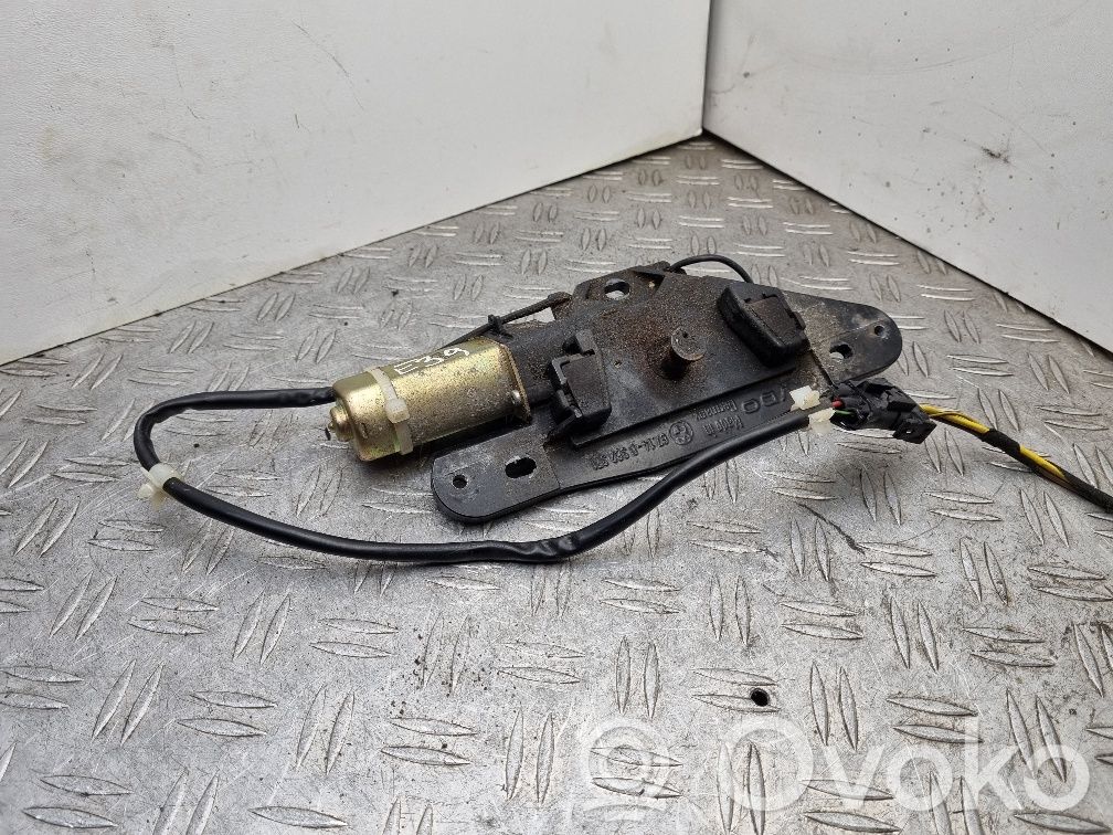 BMW 5 E39 Tailgate/trunk/boot lift motor 