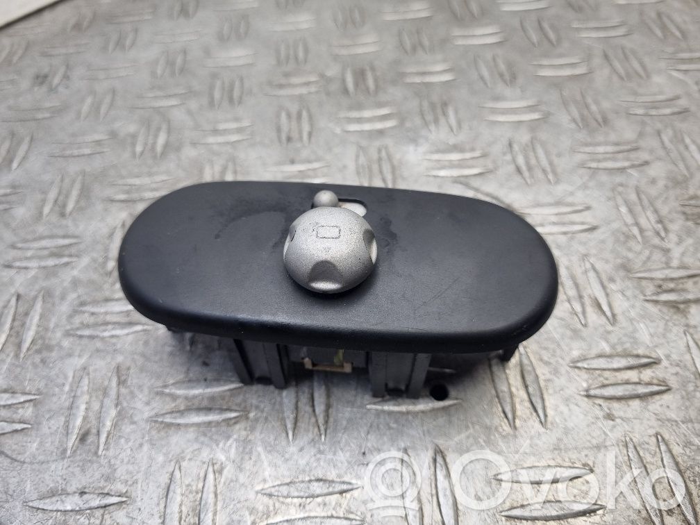 Mini One - Cooper Cabrio R52 Wing mirror switch 