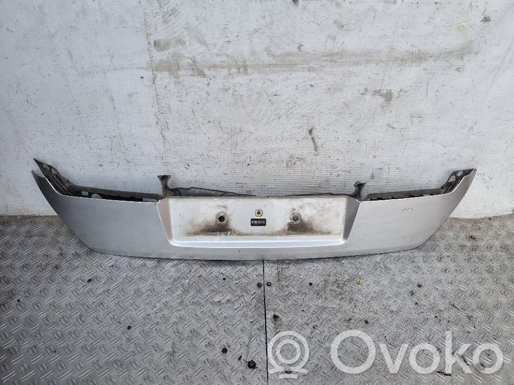BMW 7 E65 E66 Tailgate trim 