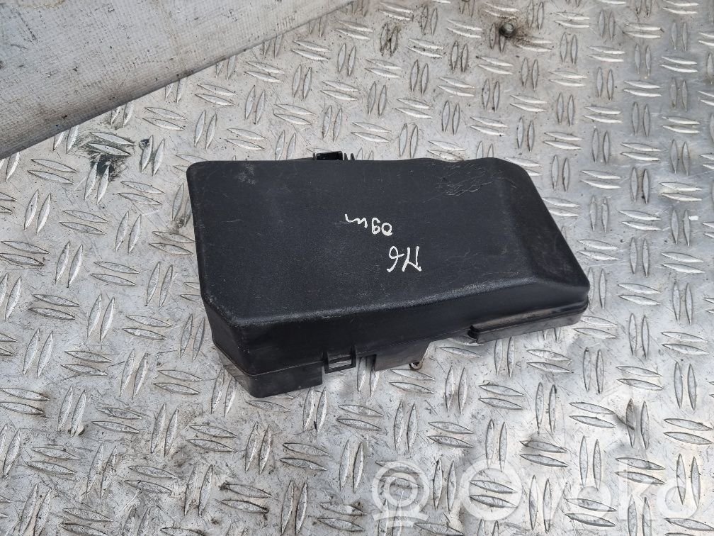 Mazda 6 Fuse box cover 