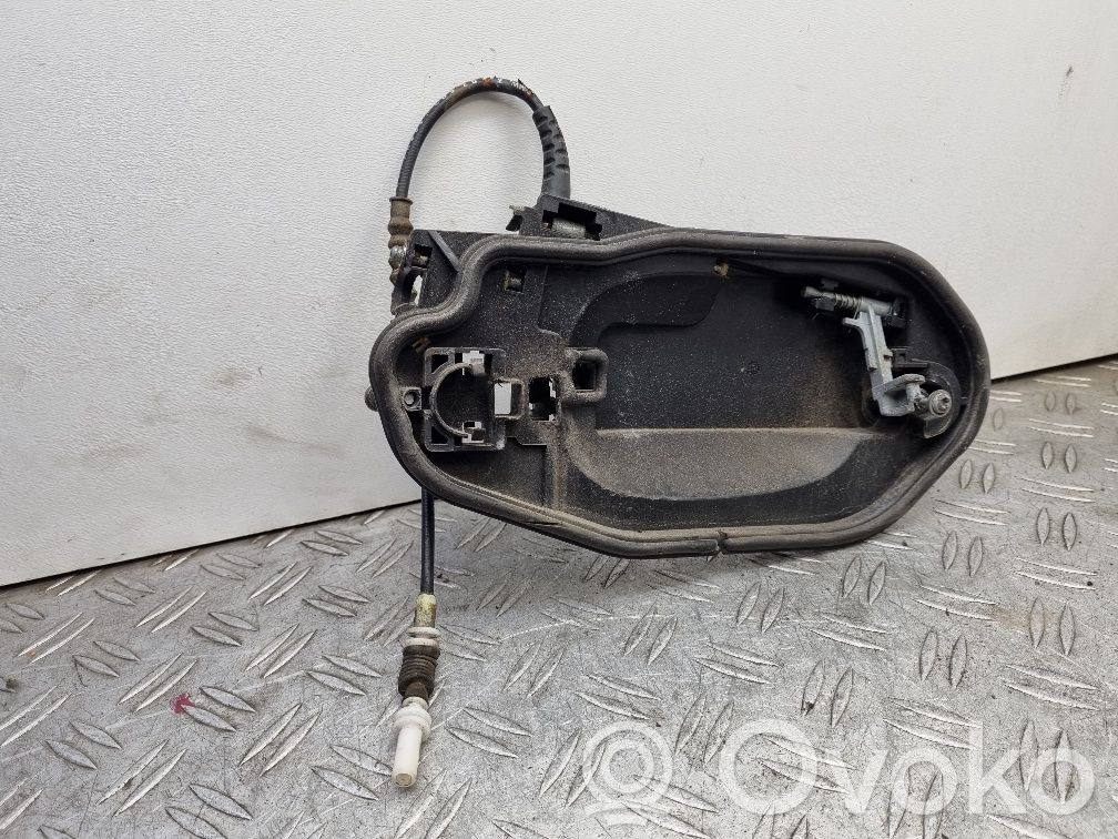 BMW X3 E83 Front door exterior handle/bracket 