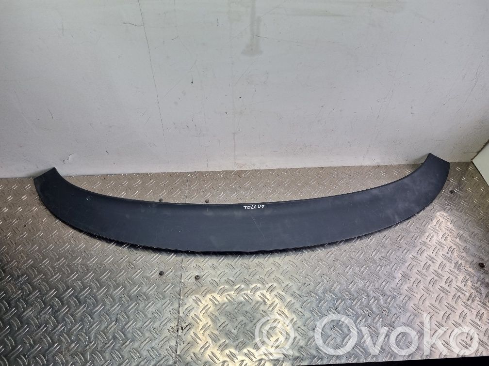 Seat Altea XL Podszybie przednie 