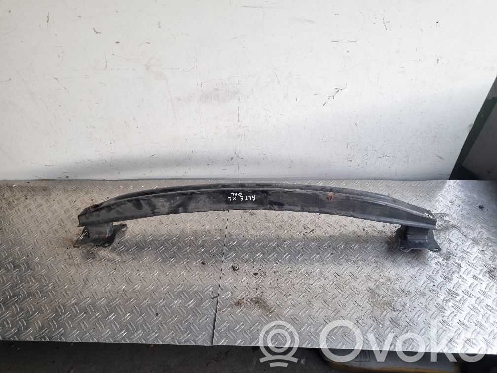 Seat Altea XL Aizmugurē bampera balka 