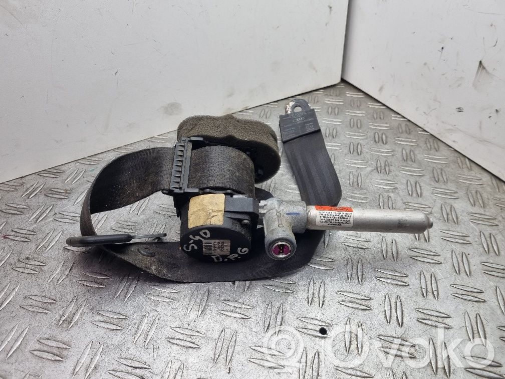Volvo S40 Cinturón trasero 