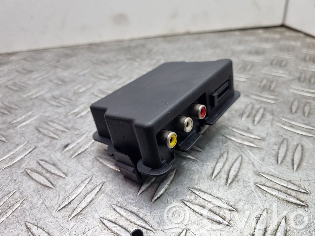 Peugeot 3008 I AUX in-socket connector 