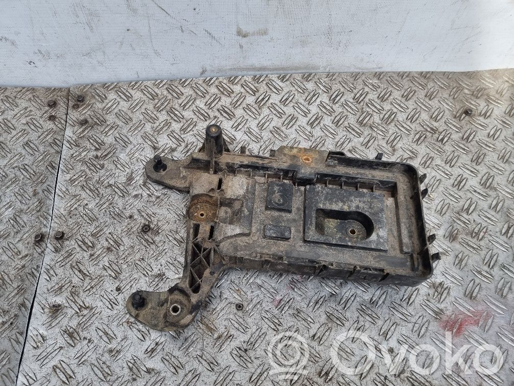 Seat Altea Battery tray 