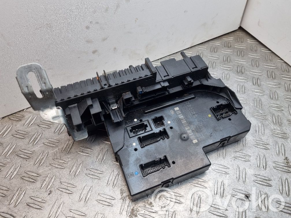 Mercedes-Benz C W204 Fuse module 