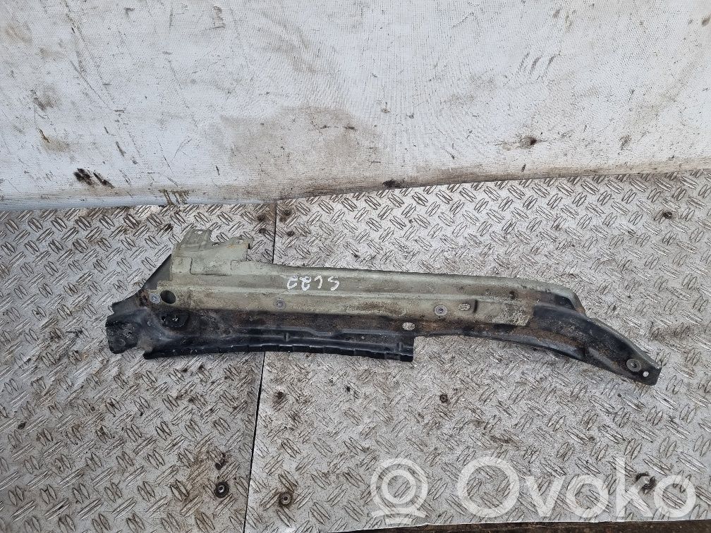Audi Q7 4L Support de montage d'aile 