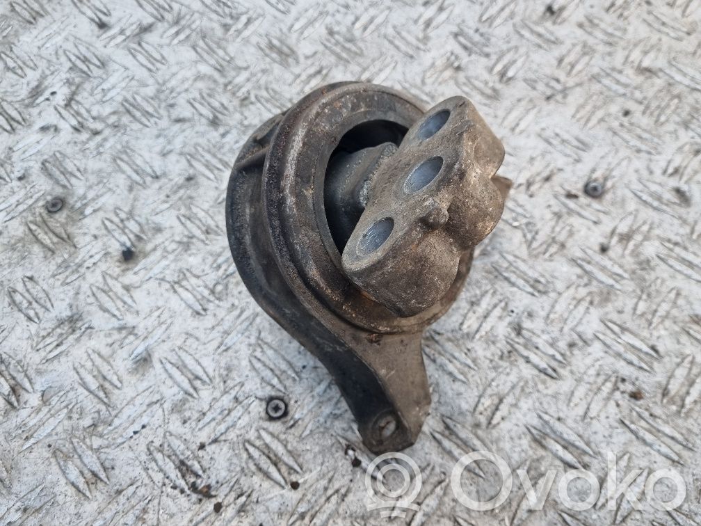 Opel Astra H Engine mount bracket 