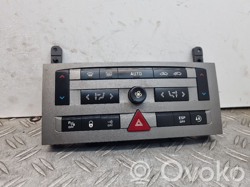 Peugeot 407 Climate control unit 