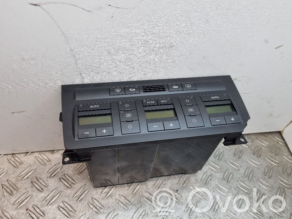 Audi A8 S8 D2 4D Climate control unit 