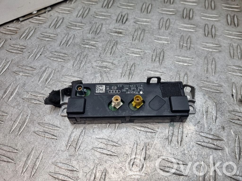 Audi A5 8T 8F Antenos stiprintuvas 
