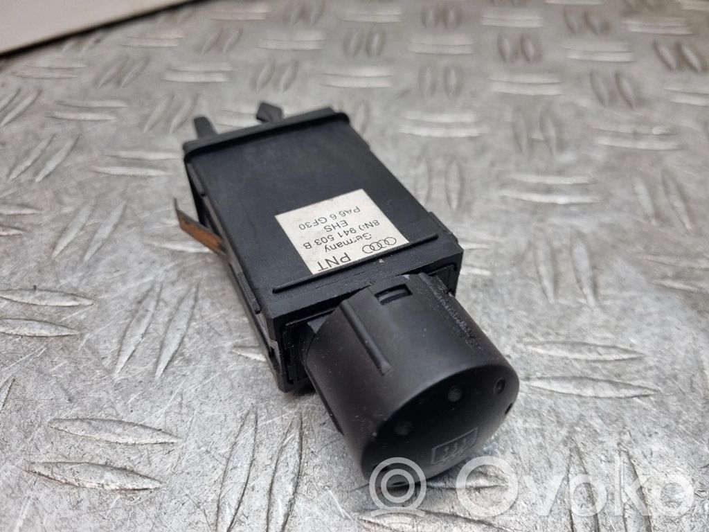 Audi TT Mk1 Windscreen/window heater switch 