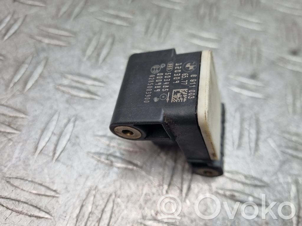 BMW 1 E81 E87 Airbag deployment crash/impact sensor 