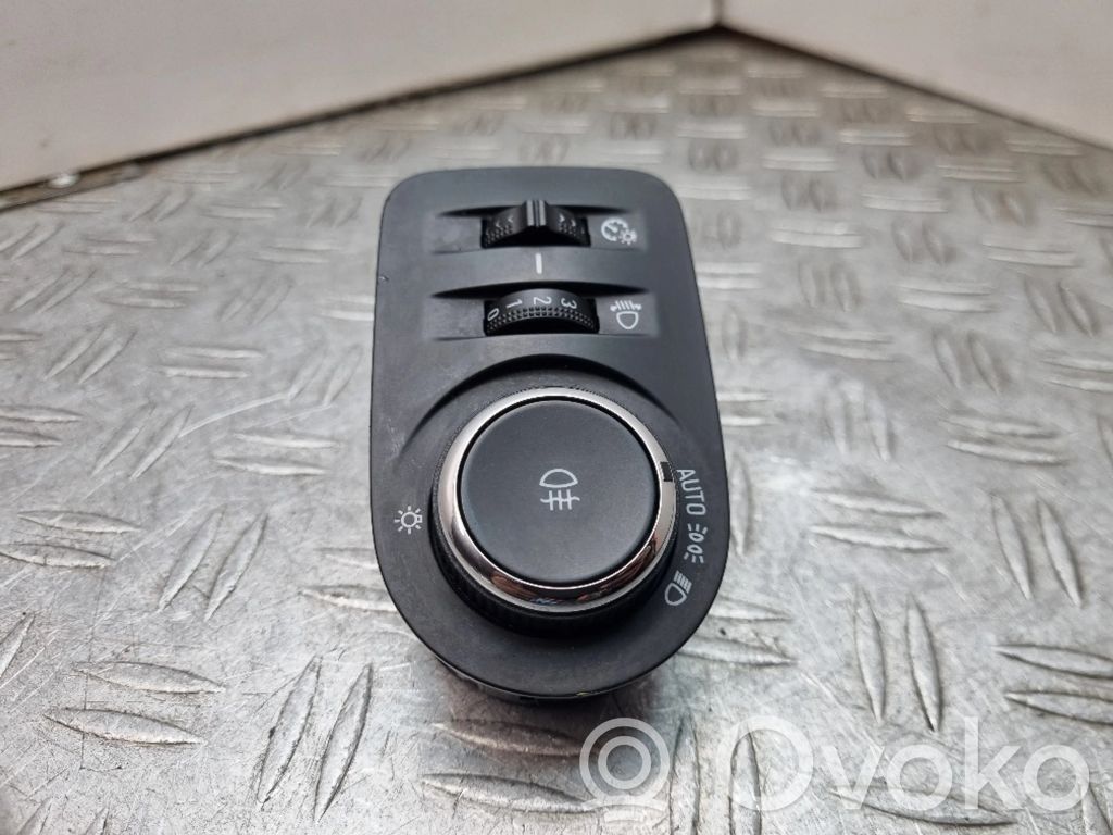 Opel Astra K Light switch 