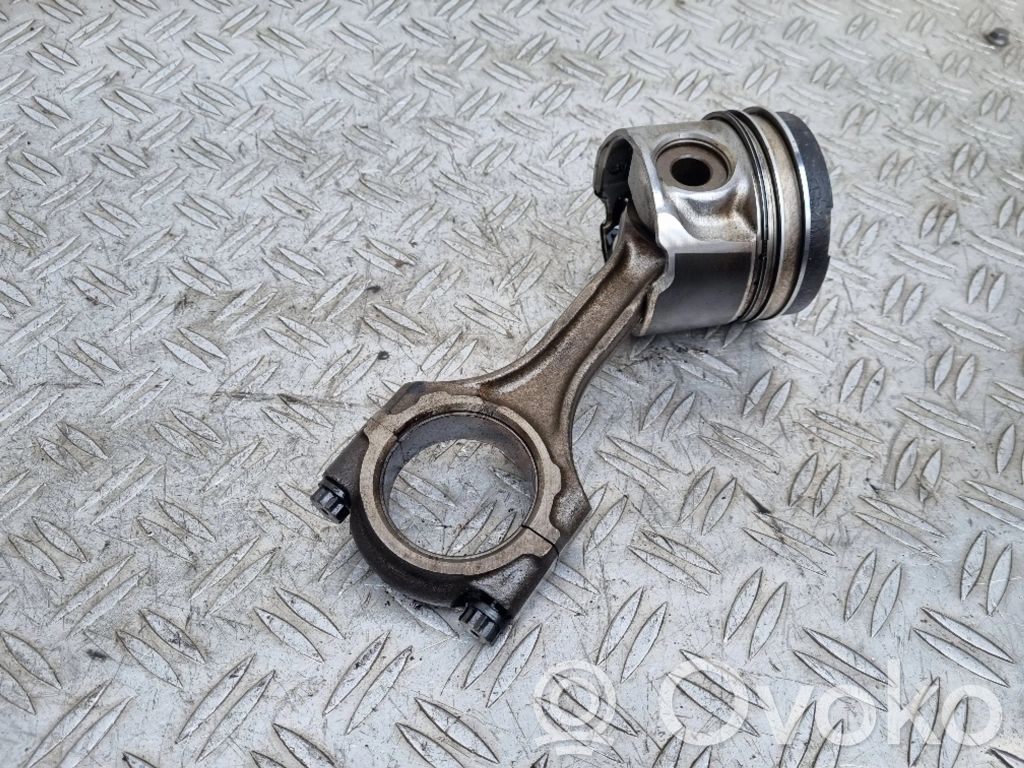 Lexus IS 220D-250-350 Pistone con biella 