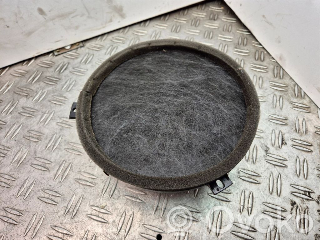 Dodge Nitro Front door speaker 