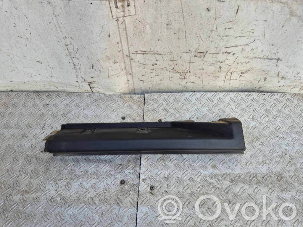 Sill   05116128AC