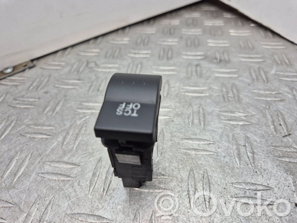 Mazda CX-7 Traction control (ASR) switch 