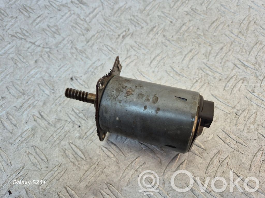 Mini One - Cooper Coupe R56 Valve oil control 