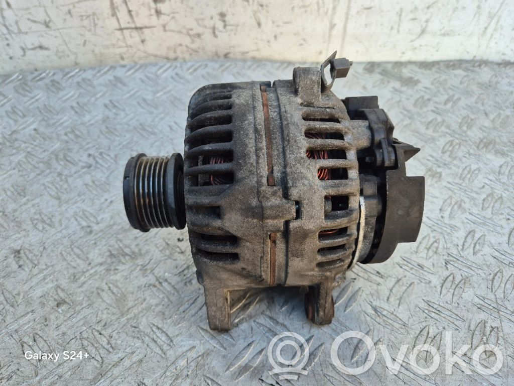 Nissan Qashqai+2 Generator/alternator 