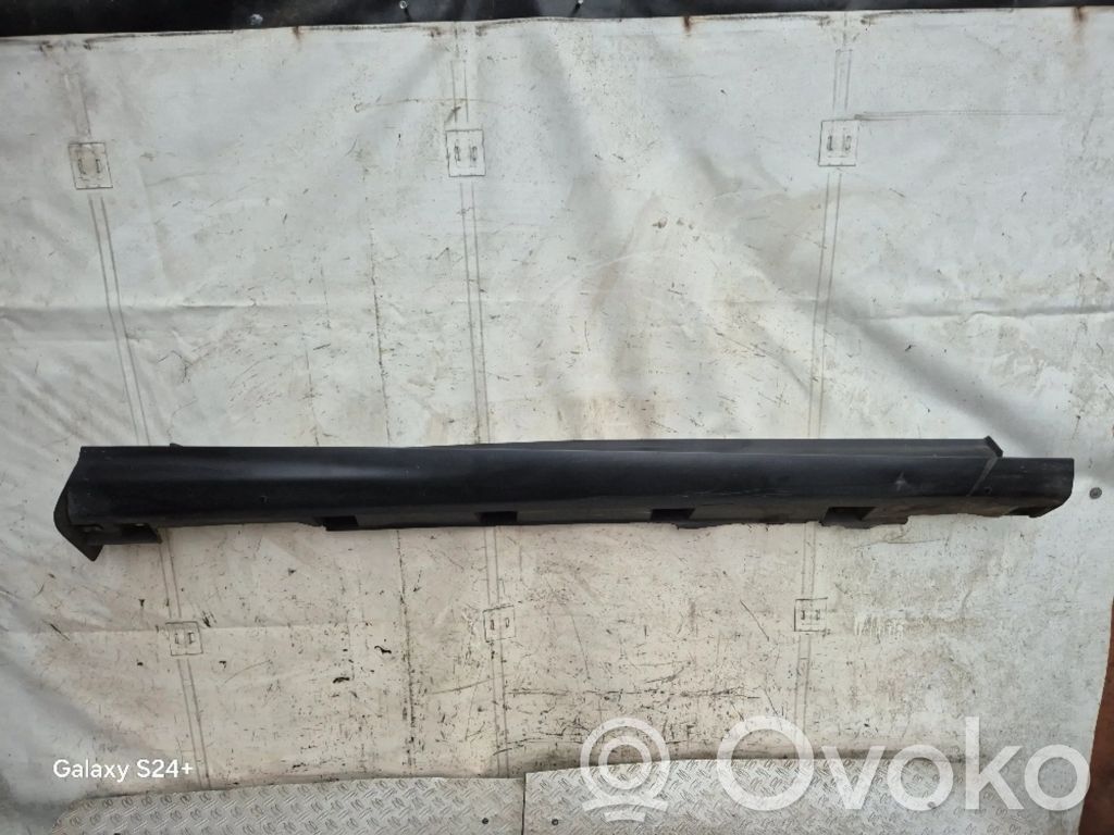 Ford Focus Sill 