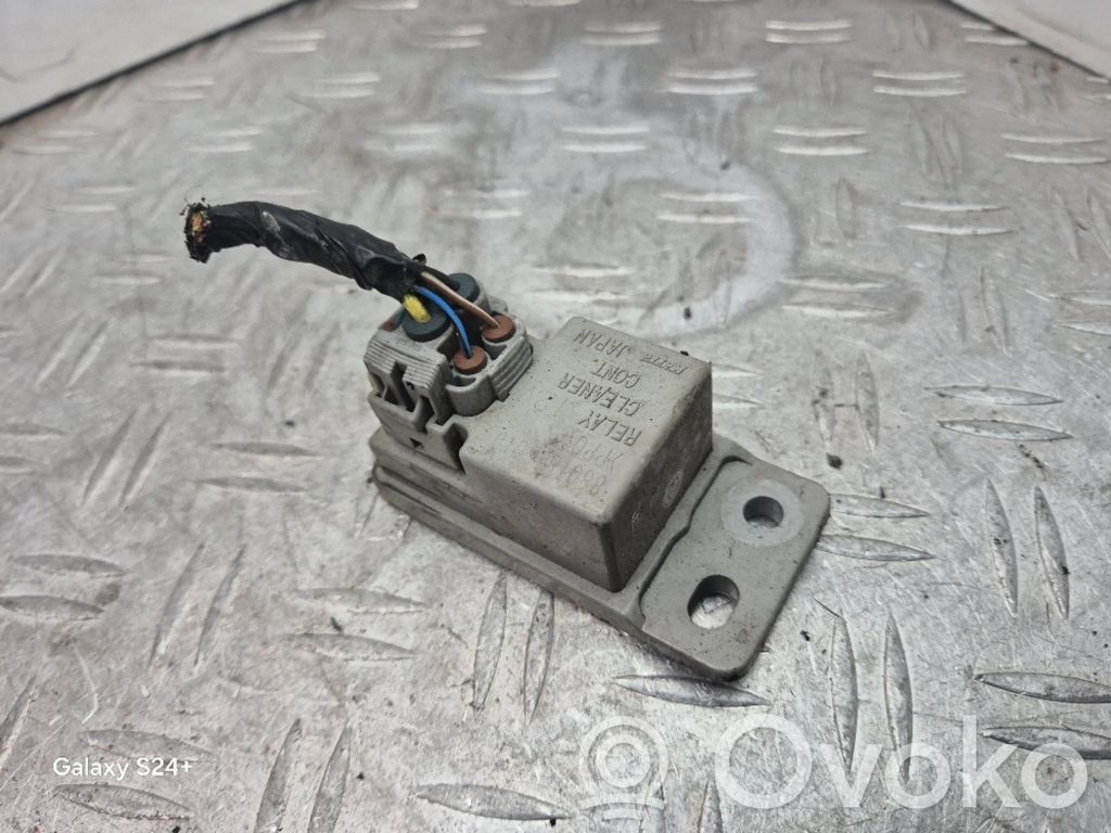 Subaru Forester SH Window washer relay 