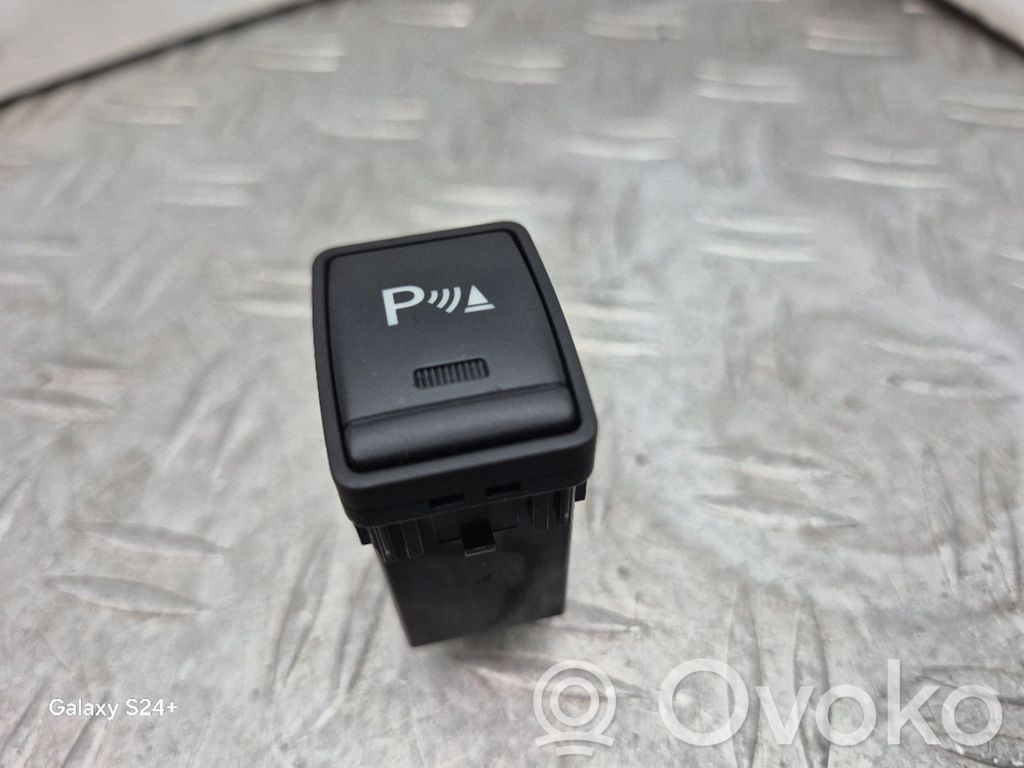 Nissan Qashqai Parking (PDC) sensor switch 
