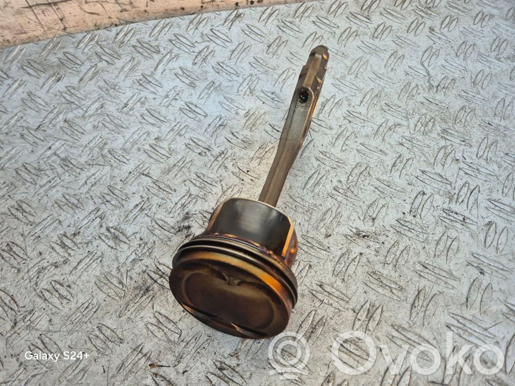 Porsche Cayenne (9PA) Piston with connecting rod 