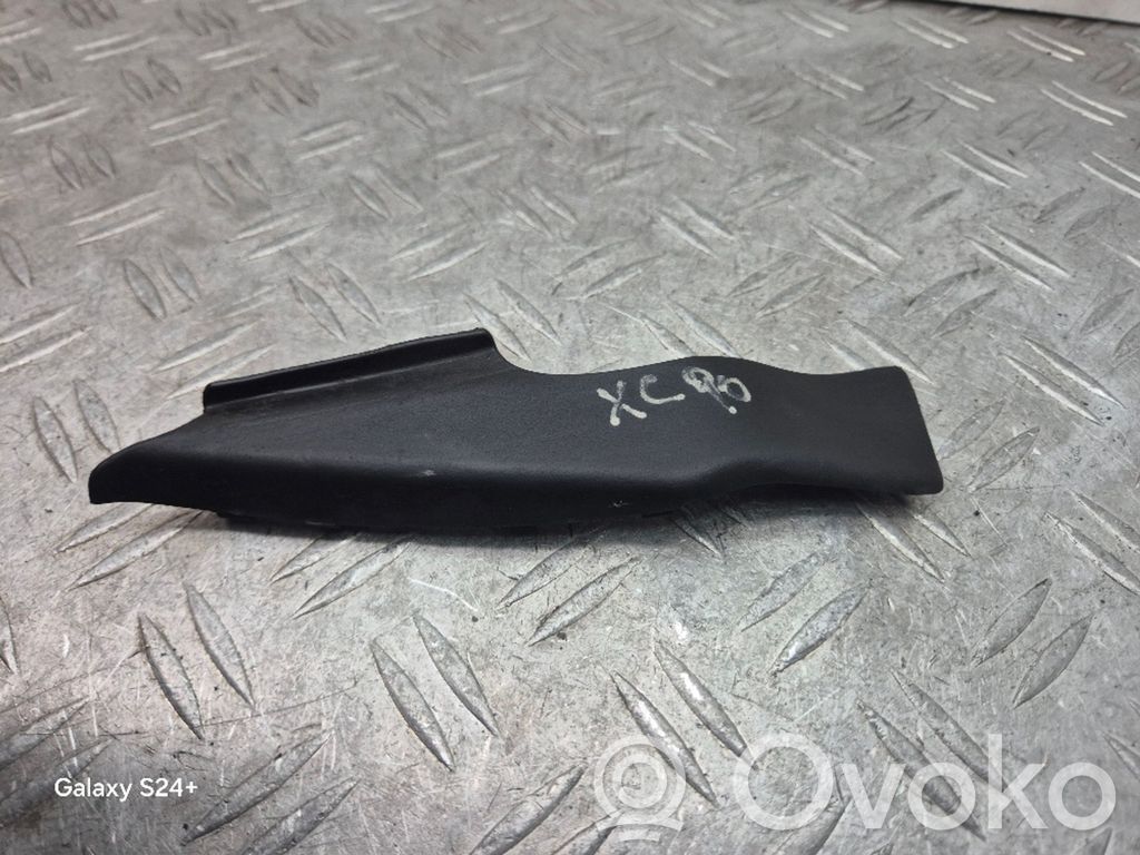 Volvo XC90 Windshield trim 