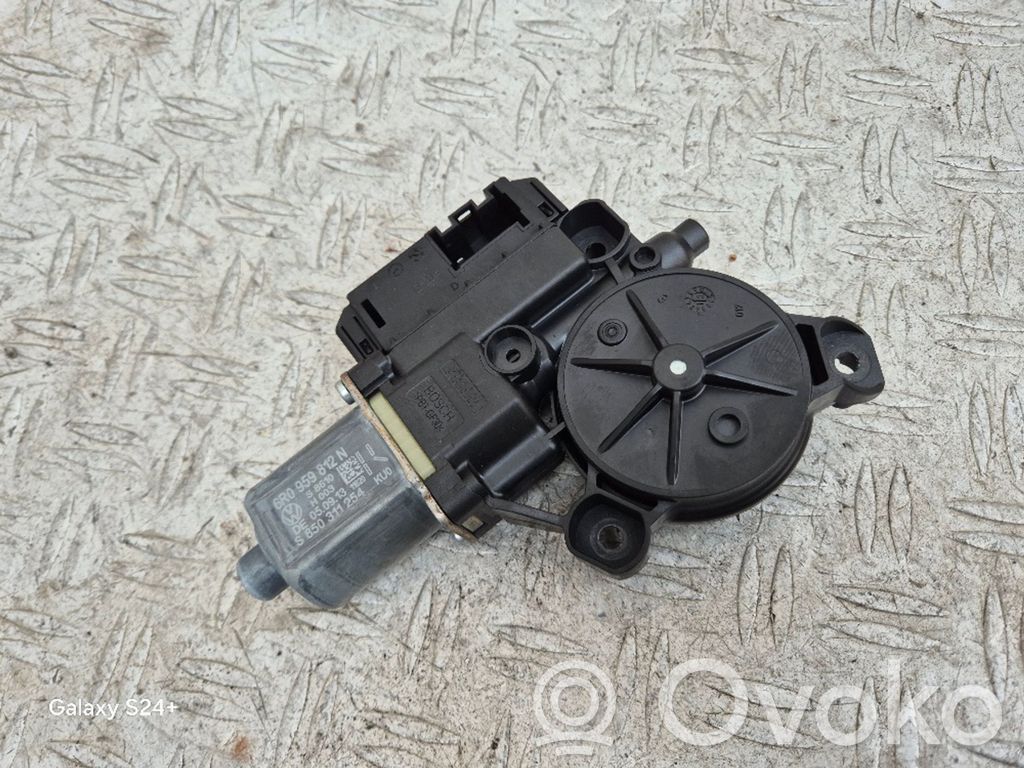 Volkswagen Polo V 6R Silniczek podnoszenia szyby drzwi tylnych 